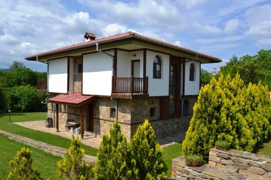 Sichanova Guest House Bruchkovtsi Exterior photo